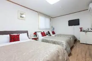 סיאול Hotel Icon 3*,